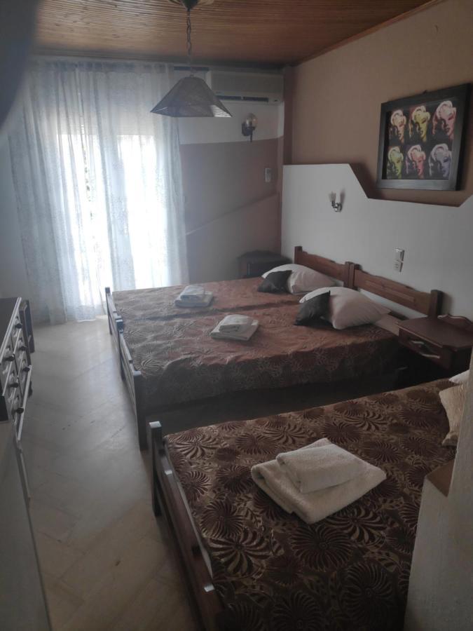 Angela - Zoi Rooms 斯基亚索斯镇 外观 照片
