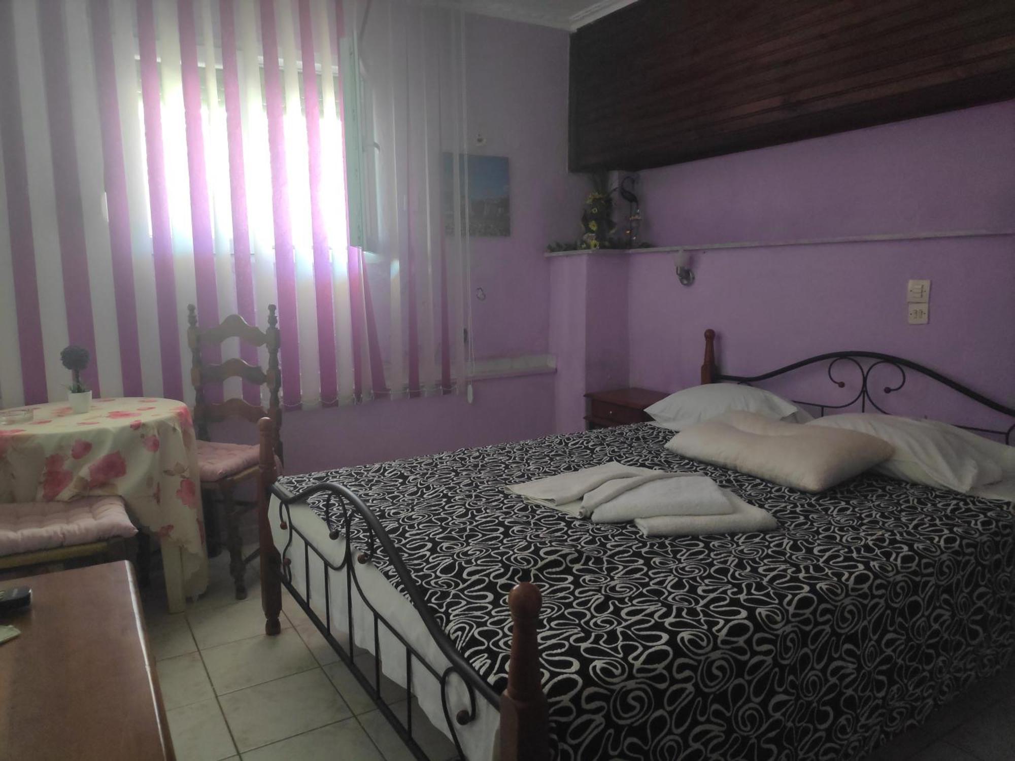 Angela - Zoi Rooms 斯基亚索斯镇 客房 照片